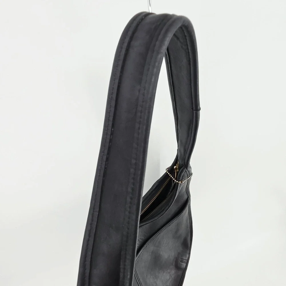 Coach Ergo Style Pocket Zip Black Leather Hobo Shoulder Bag Made in USA Vintage